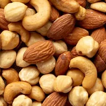 depositphotos_680131200-stock-photo-roasted-assorted-nut-mix-cashews